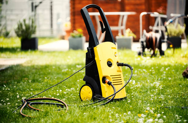 Best Animal Enclosure Cleaning  in Ormond By The Sea, FL